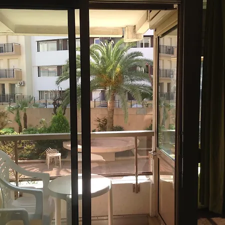 Apartamento Mediterraneo *